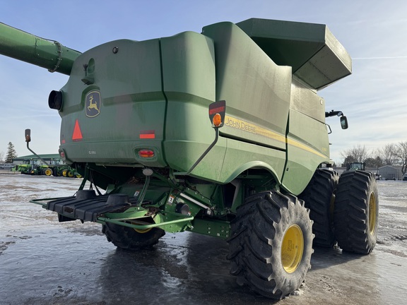 2021 John Deere S790 - Photo7