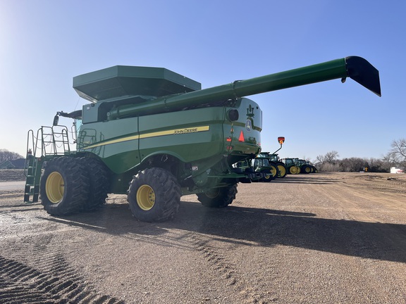 2021 John Deere S790 - Photo5