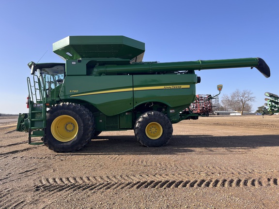 2021 John Deere S790 - Photo6