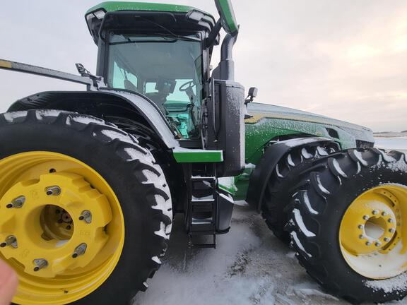2025 John Deere 8R 410 - Photo10