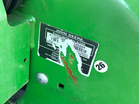 2023 John-Deere 652R