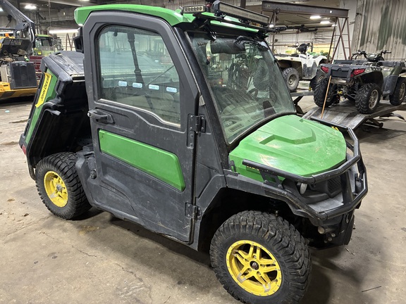2022 John Deere XUV 835R (2nd thumbnail)