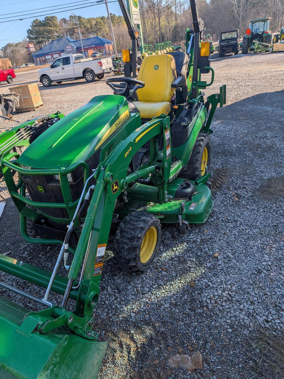 2023 John Deere 1025R