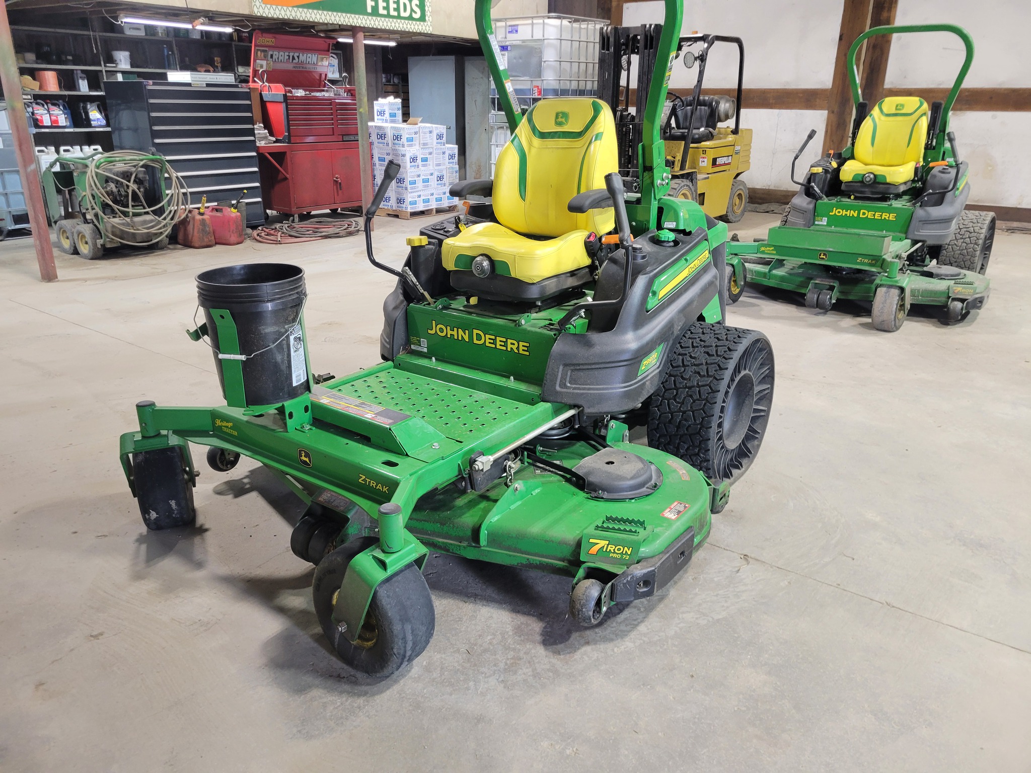  2025 John Deere Z997R at Heritage Tractor in Roanoke, IL
