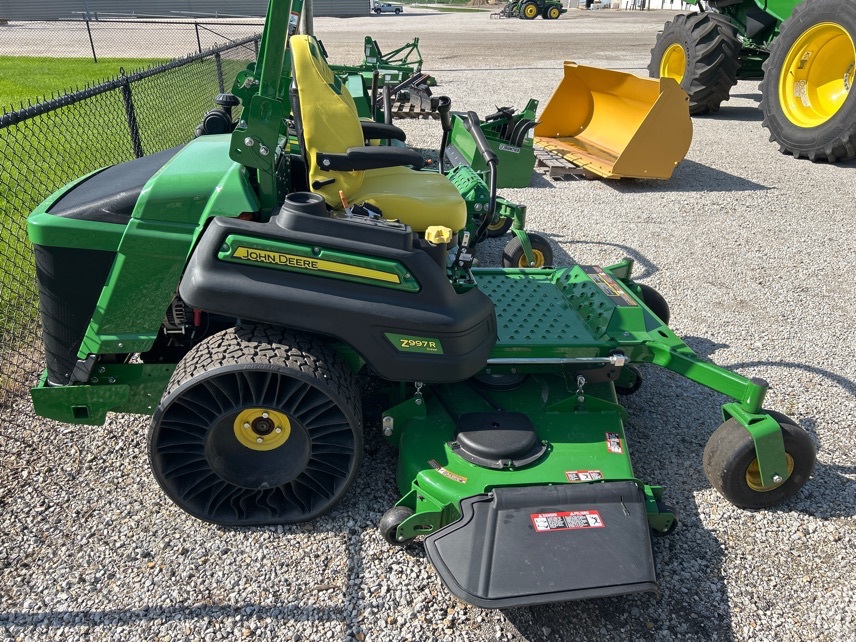 Used John Deere Z997R 666830 for Sale | Heritage Tractor
