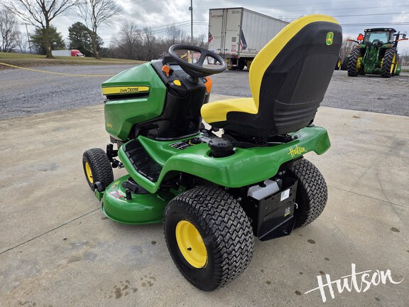 Photo of 2025 John Deere X370