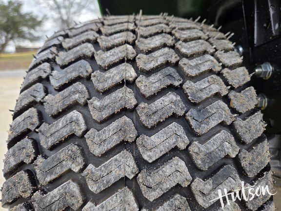 Photo of 2025 John Deere X370