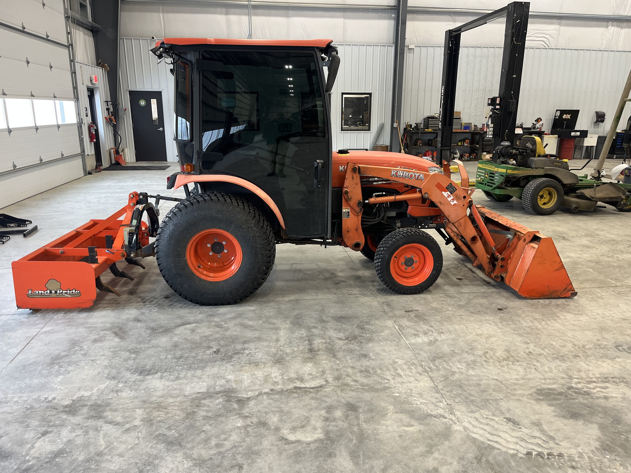 2016 Kubota 2650 Image 4