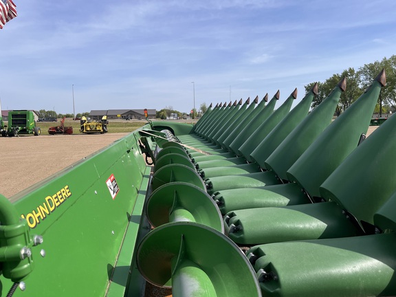 2020 John Deere 718C - Photo11