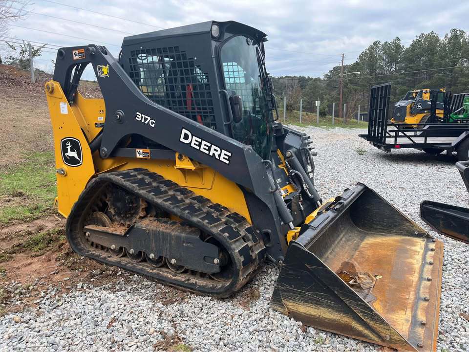 2024 John Deere 317G Image 1