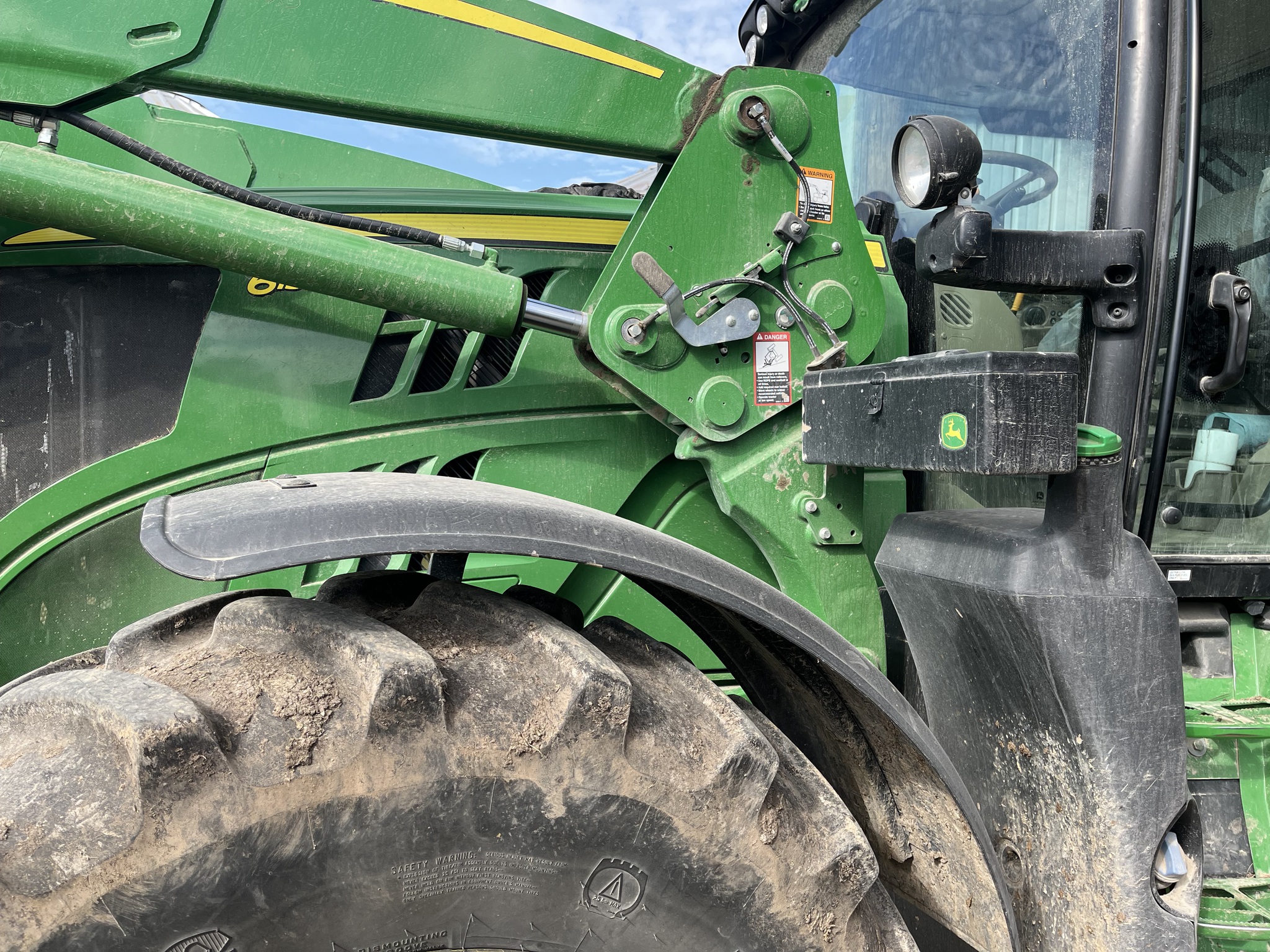  2021 John Deere 6155R at Heritage Tractor in Clinton, MO