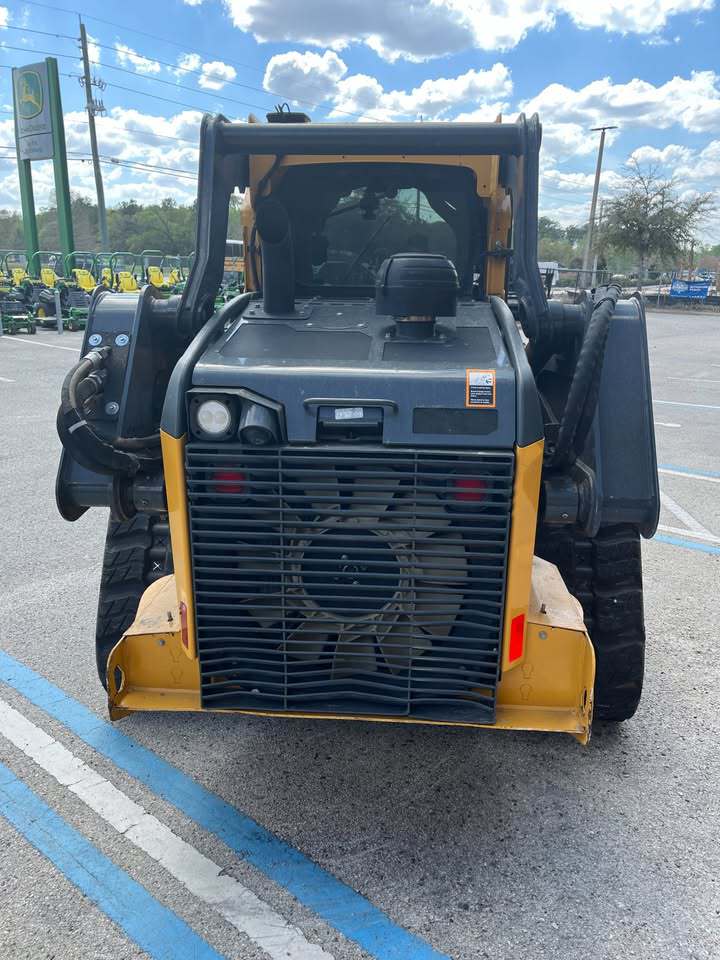 2024 John Deere 325G Image 4