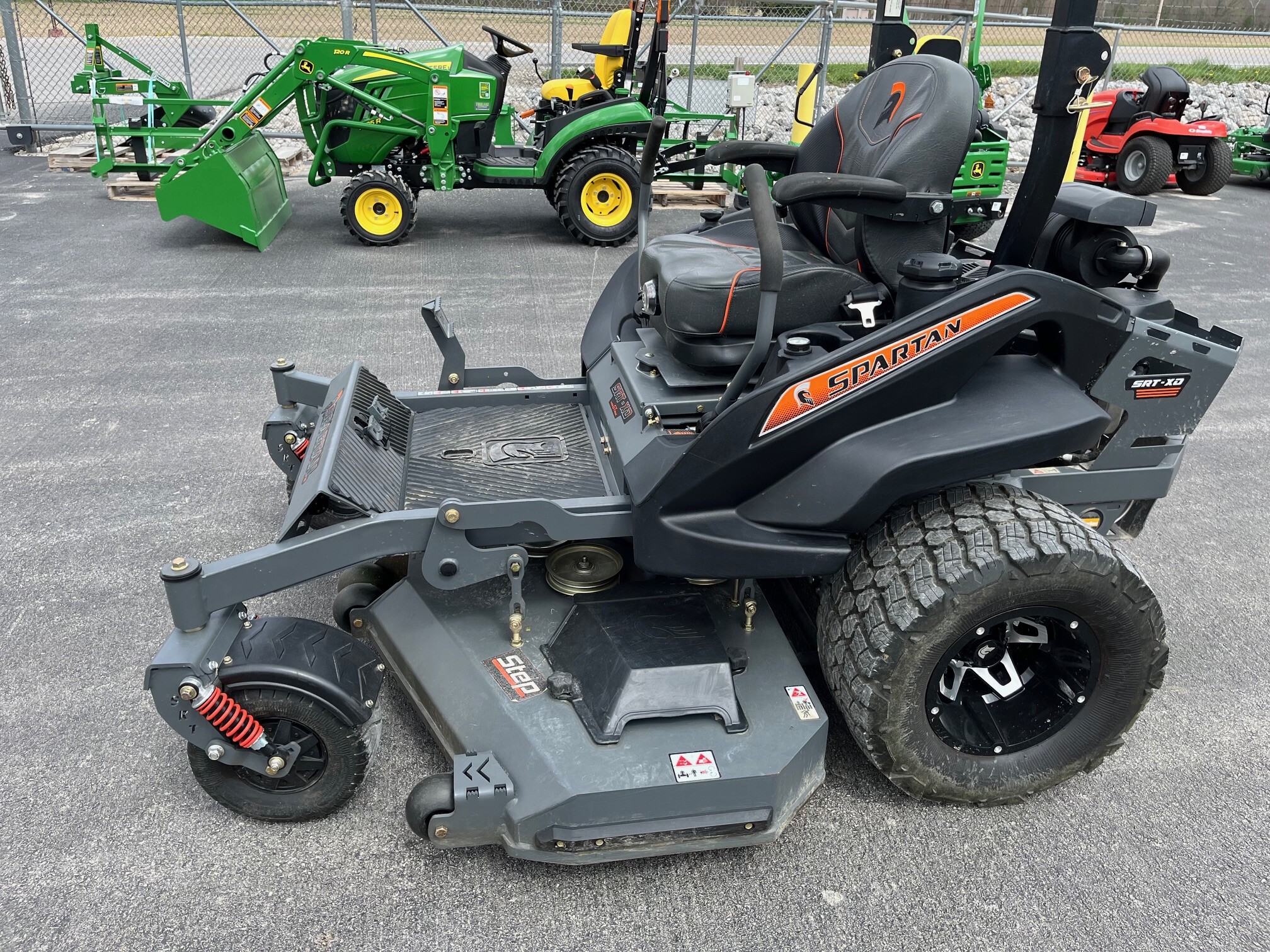 2023 Spartan SRT-XD 3861 Image 8