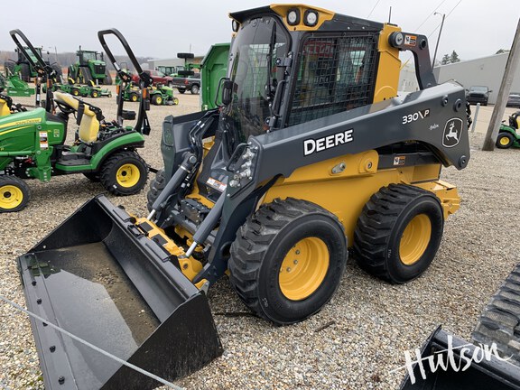 Photo of 2025 John Deere 330 P