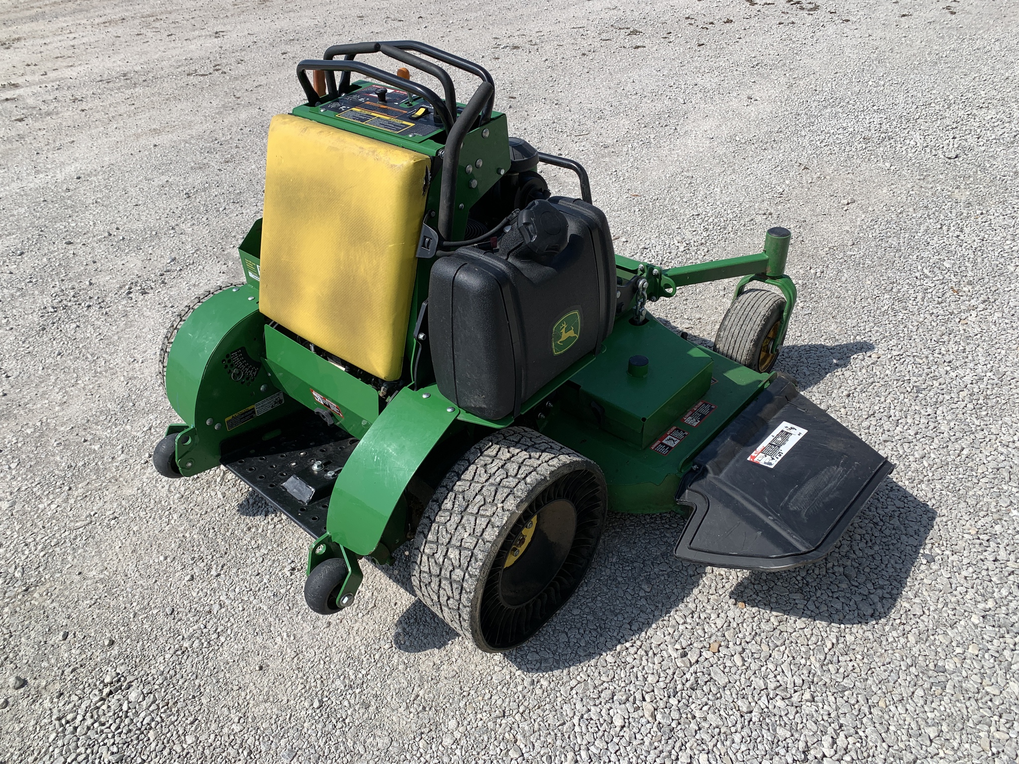  2023 John Deere 661R at Heritage Tractor in Smithville, MO