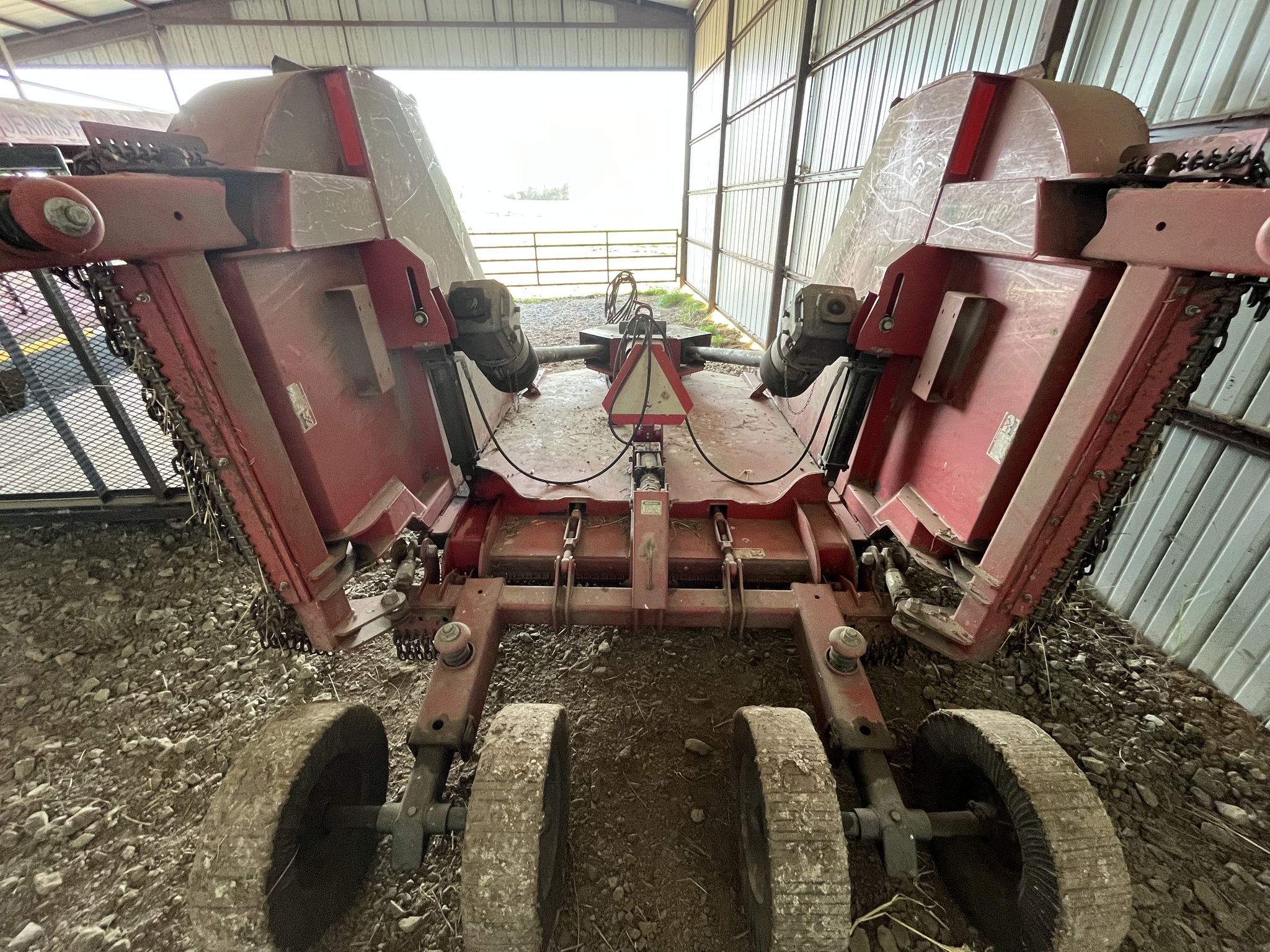  2015 Bush Hog 2815 at Heritage Tractor in Lockwood, MO