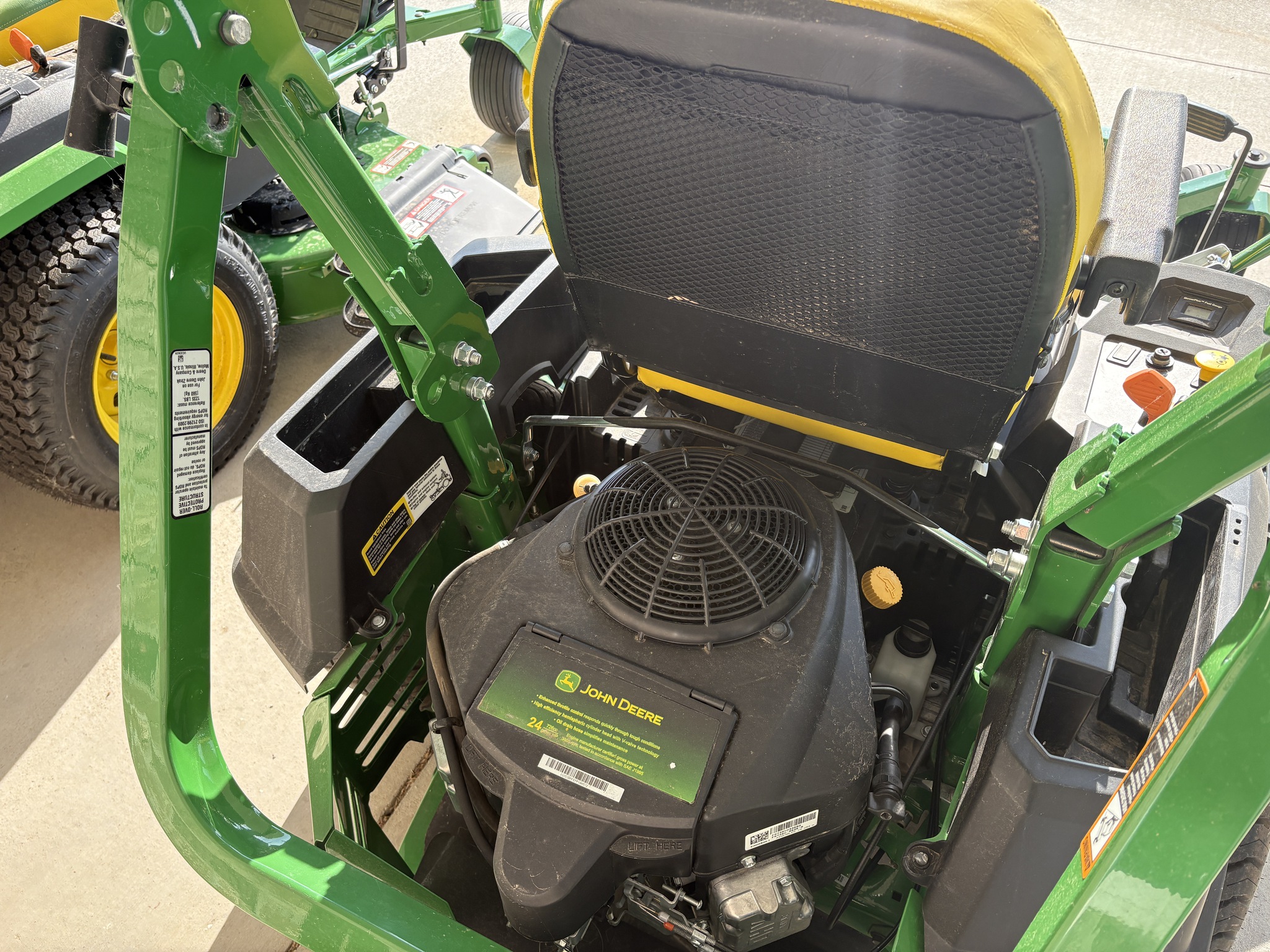 2023 John Deere Z530M Image 5
