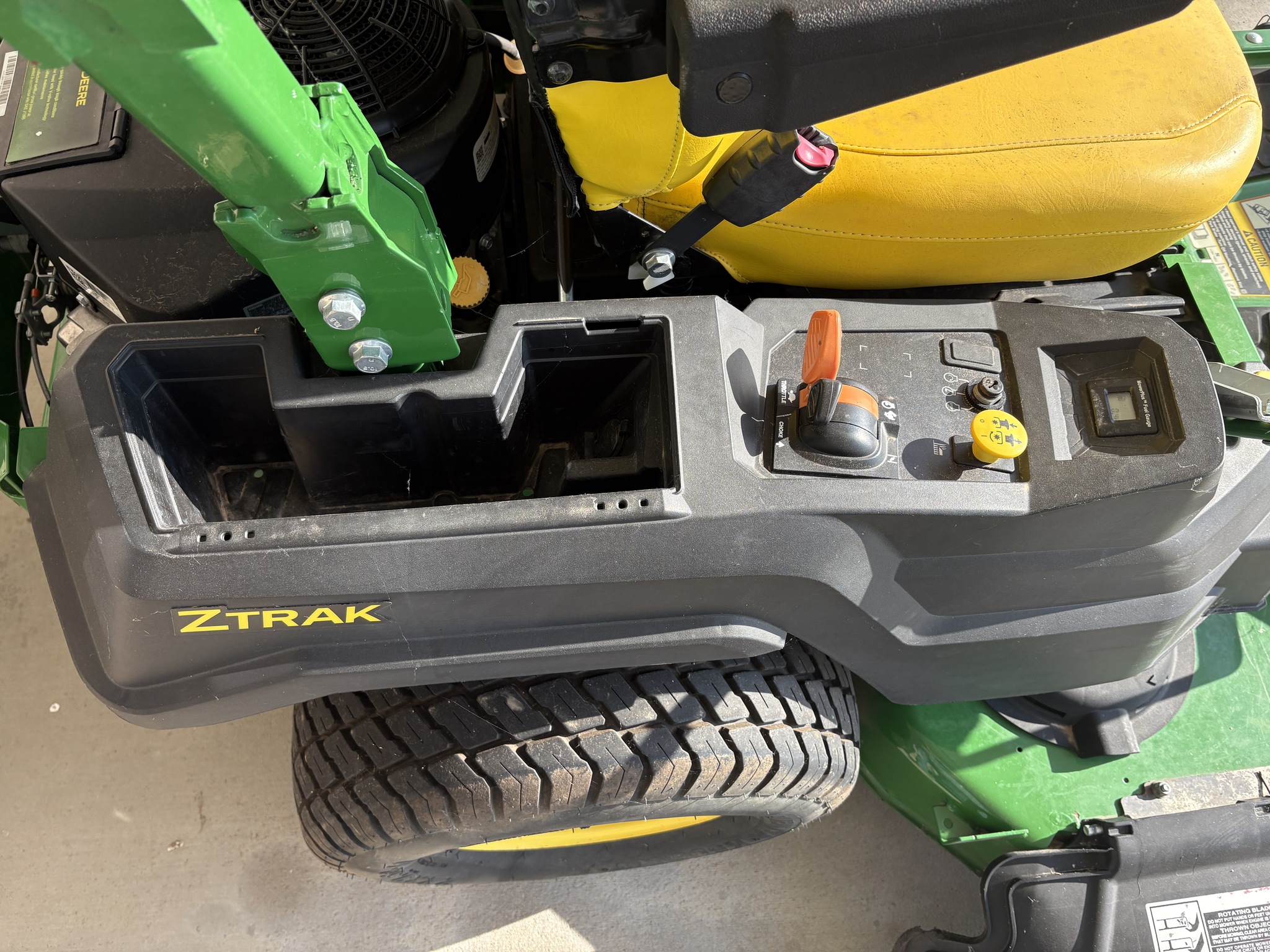 2023 John Deere Z530M Image 7