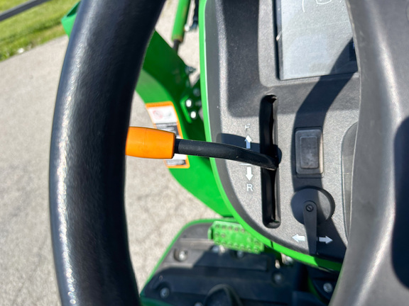 2019 John-Deere 3025D
