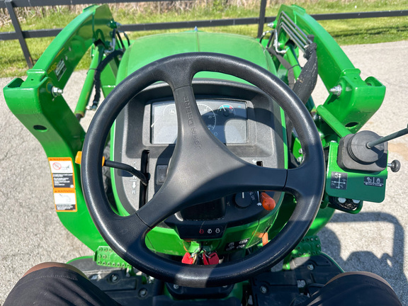 2019 John-Deere 3025D