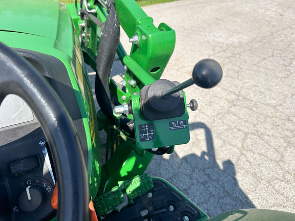 2019 John-Deere 3025D