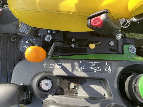 2021 John Deere 1025R