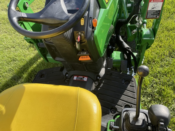 2021 John Deere 1025R