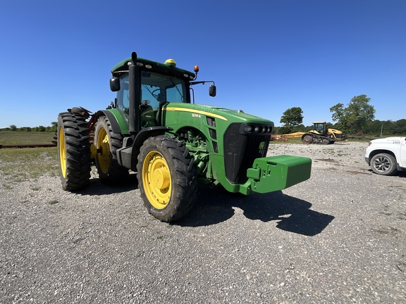 Photo of 2010 John Deere 8295R