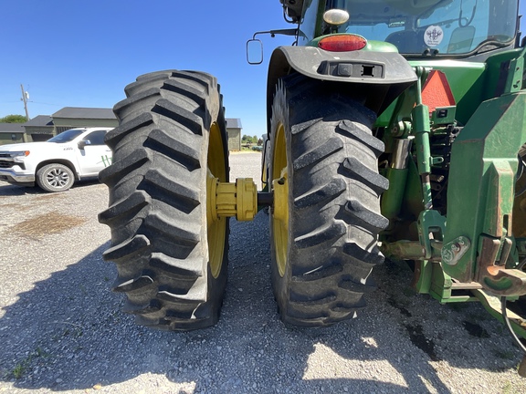 Photo of 2010 John Deere 8295R
