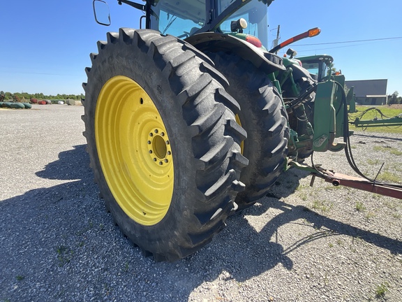 Photo of 2010 John Deere 8295R