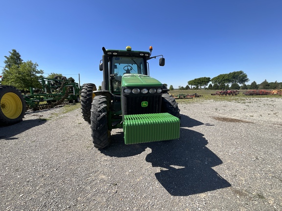 Photo of 2010 John Deere 8295R