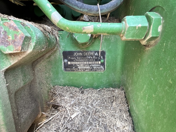 Photo of 2010 John Deere 8295R