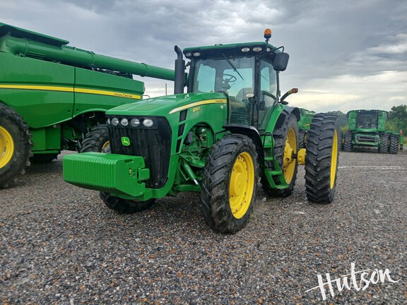 Photo of 2010 John Deere 8295R