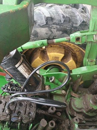 Photo of 2010 John Deere 8295R