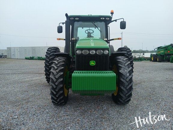 Photo of 2010 John Deere 8295R