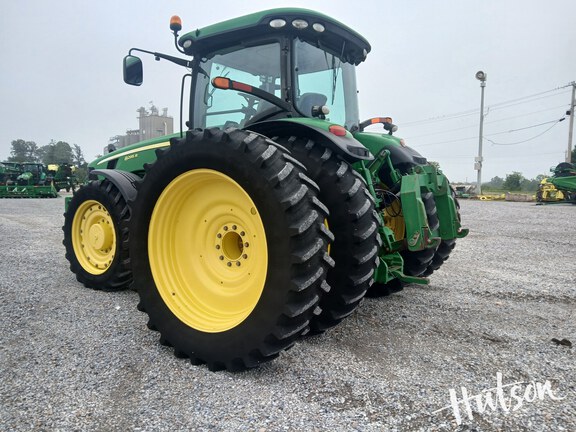 Photo of 2010 John Deere 8295R