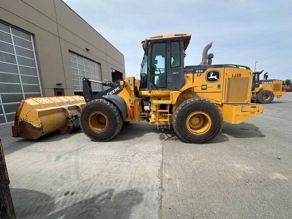 2023 John Deere 624 P HL