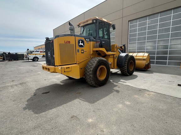 2023 John Deere 624 P HL