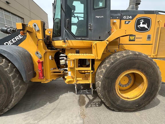 2023 John Deere 624 P HL