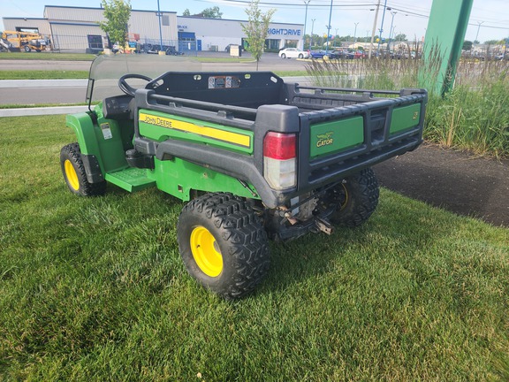 2019 John-Deere TX 4X2