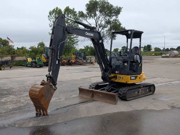 2022 John-Deere 35G