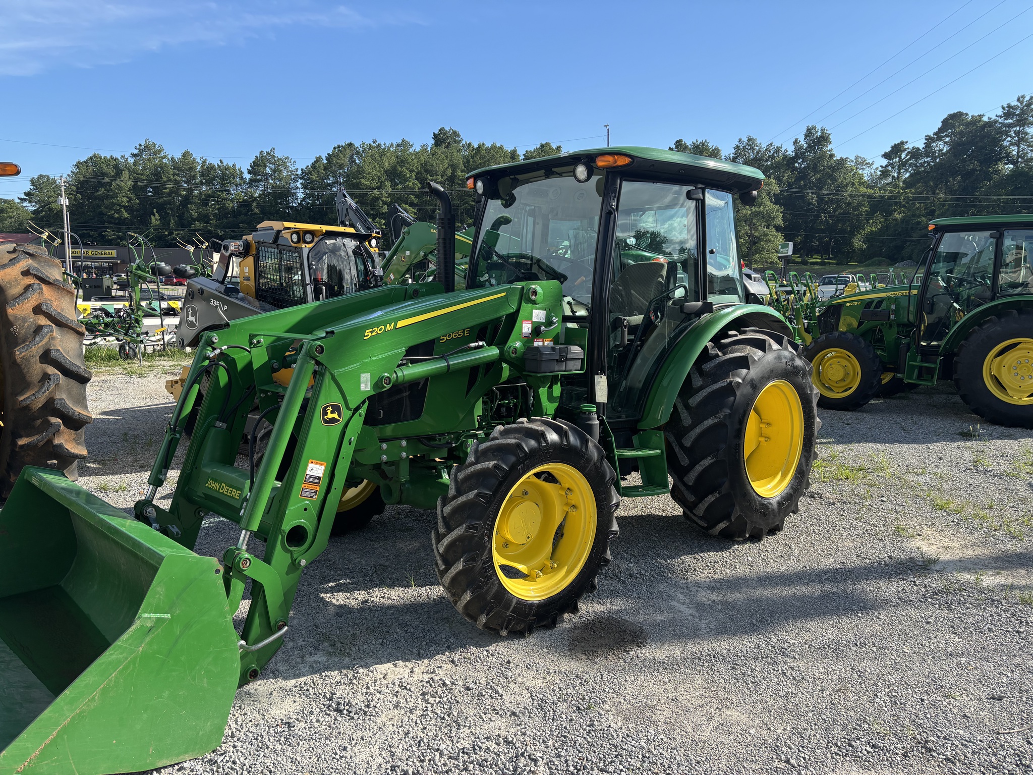 2022 John Deere 5065E