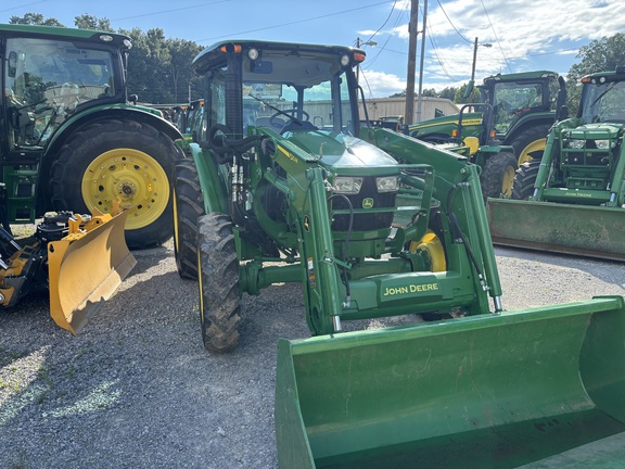 2022 John Deere 5065E