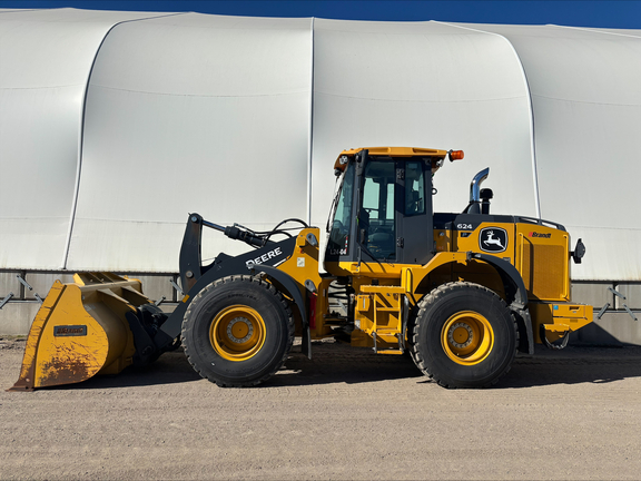 2024 John Deere 624 P