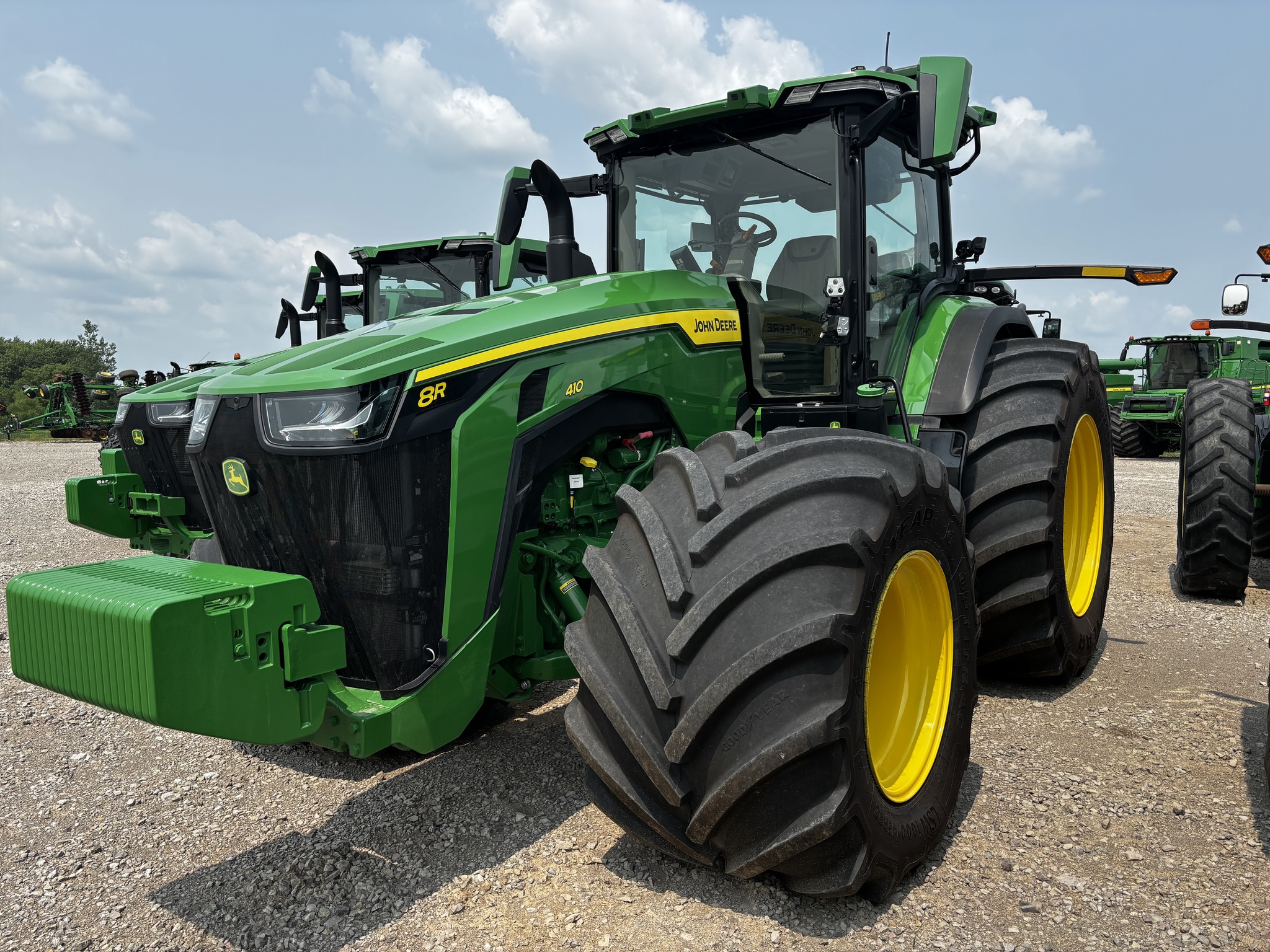 New In-Stock 2025 John Deere 8R 410 Row Crop Tractors at Koenig Equipment in Anna, OH - PhotoXL0
