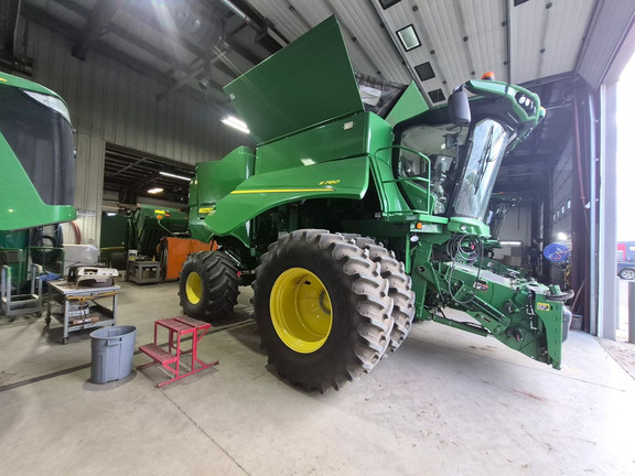  John Deere S780
