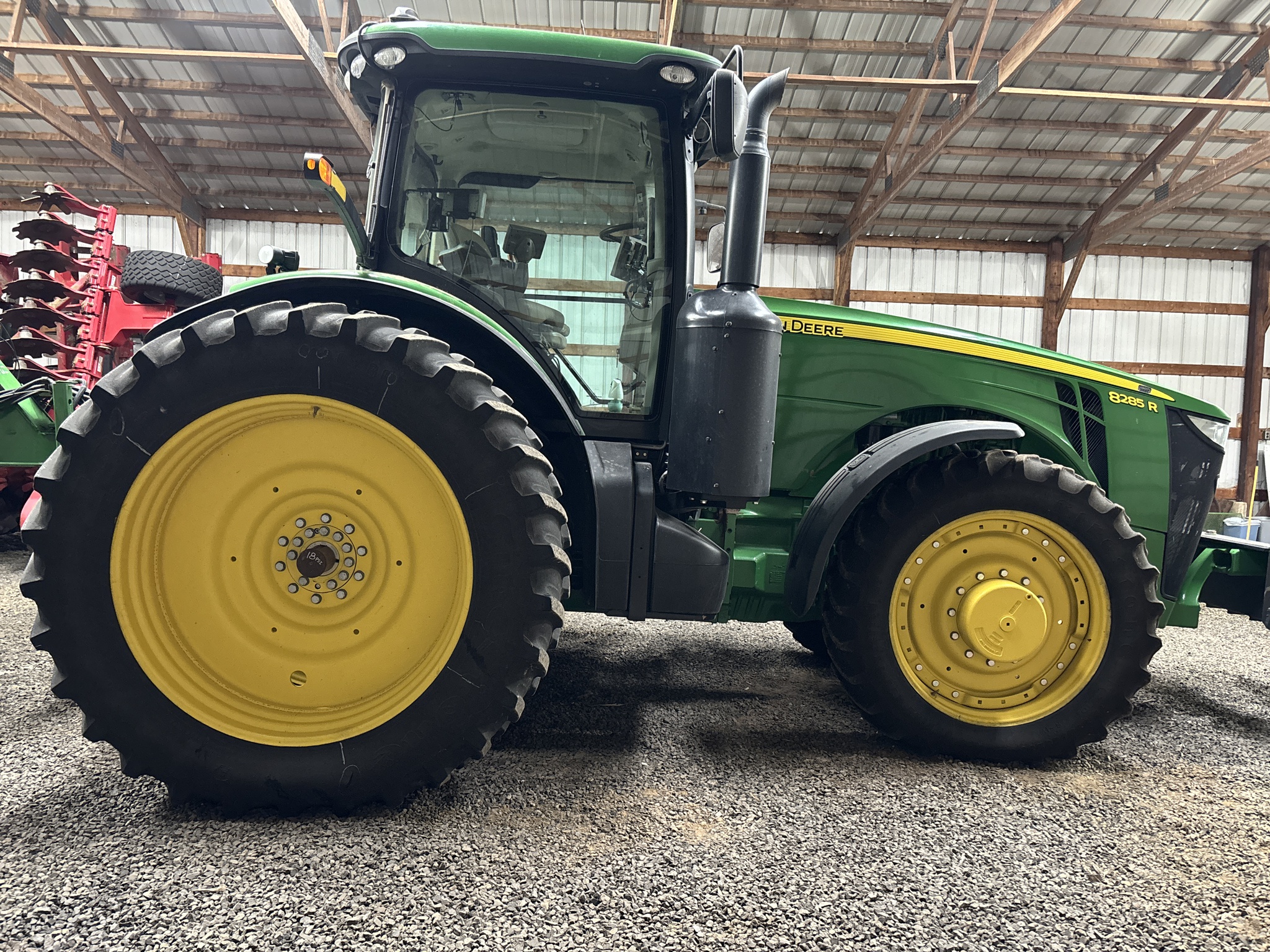 Used 2013 John Deere 8285R Row Crop Tractors at Koenig Equipment in Urbana, OH - PhotoXL0