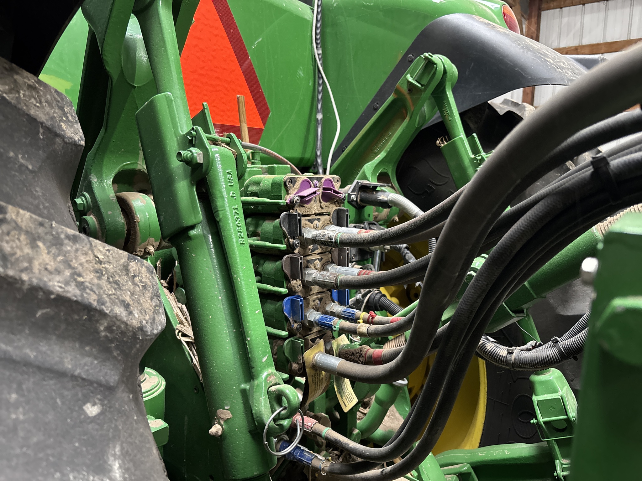 Used 2013 John Deere 8285R Row Crop Tractors at Koenig Equipment in Urbana, OH - PhotoXL11