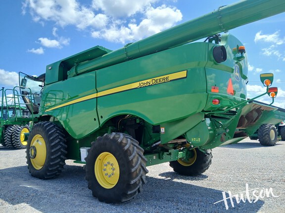 Photo of 2018 John Deere S770