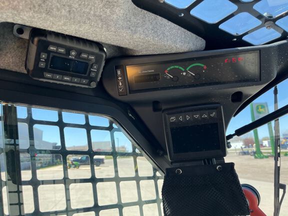 2023 John Deere 317G